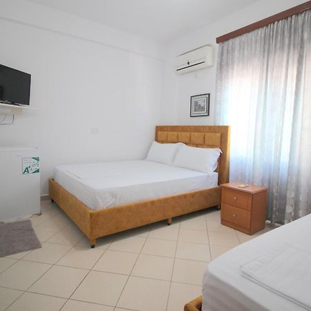 סרנדה Lengu Holidays Houses מראה חיצוני תמונה